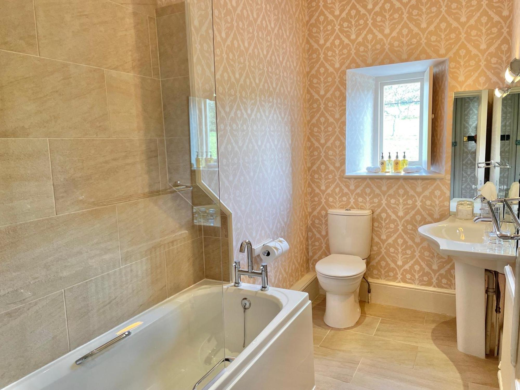 Beryl Country House Wells Room photo